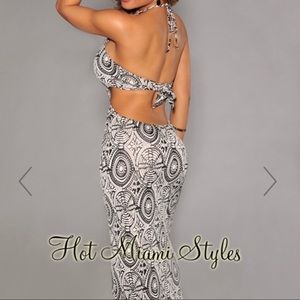 Hot Miami Styles Maxi Dress, open back